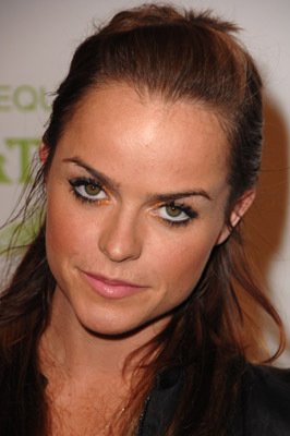 Фото - Тэрин Мэннинг: 266x400 / 20 Кб