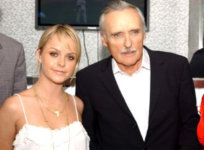 Фото - Тэрин Мэннинг: 295x218 / 15 Кб