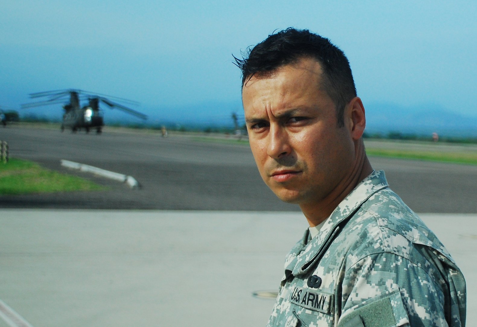 Фото - Джулио Лиал: 1581x1083 / 199 Кб