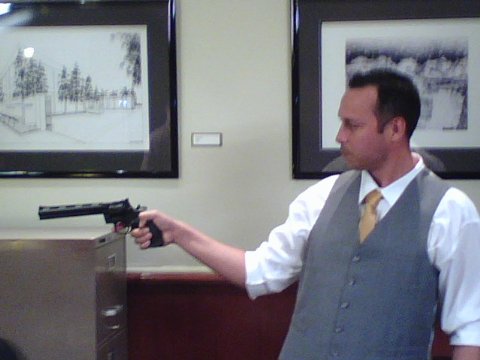 Фото - Джулио Лиал: 480x360 / 28 Кб