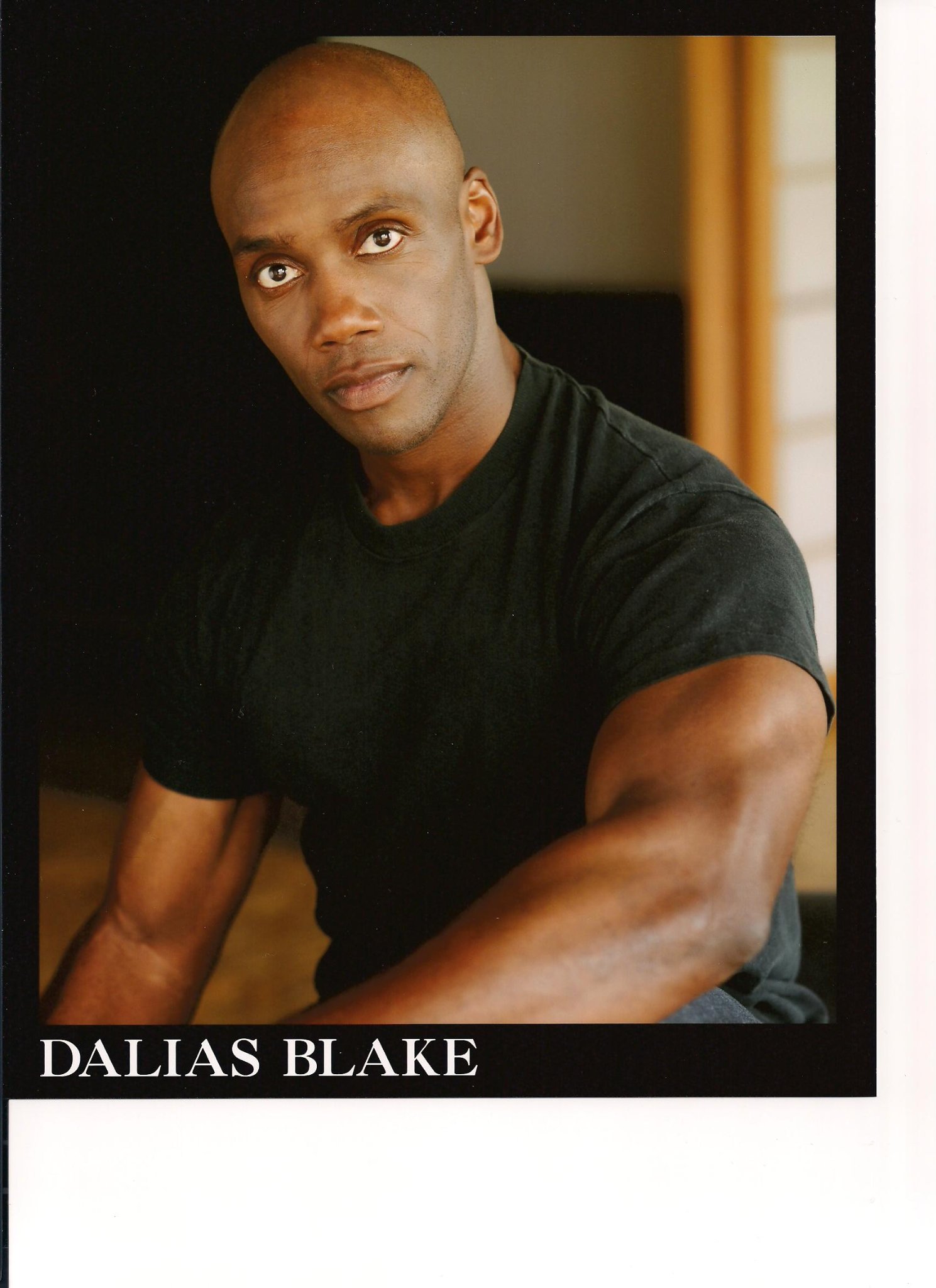 Фото - Далиас Блэйк: 1489x2048 / 255 Кб