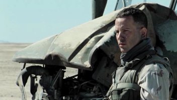 Фото - Джона Лотан: 352x199 / 16 Кб