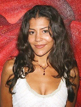 Фото - Сьюзан Сантьяго: 284x375 / 37 Кб