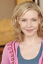 Фото - Кристин Шоу: 140x210 / 9 Кб