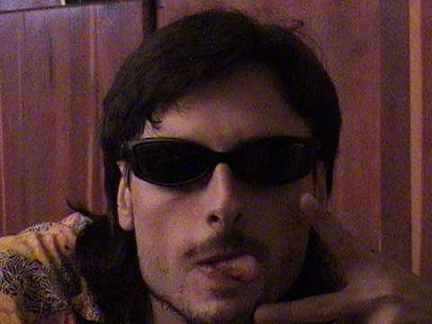 Фото - Дэниэл Винсент: 480x360 / 37 Кб