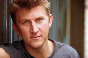 Фото - Drew Wicks: 300x200 / 12 Кб