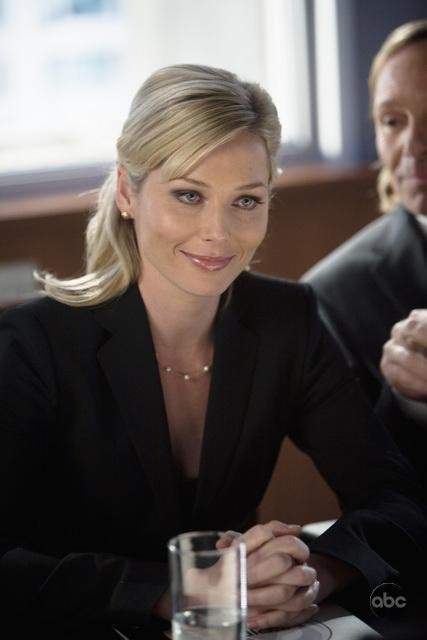 Фото - Стефани фон Пфеттен: 427x640 / 29 Кб