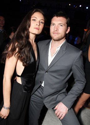 Фото - Алекса Давалос: 290x400 / 24 Кб