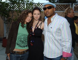 Фото - Алекса Давалос: 309x239 / 22 Кб