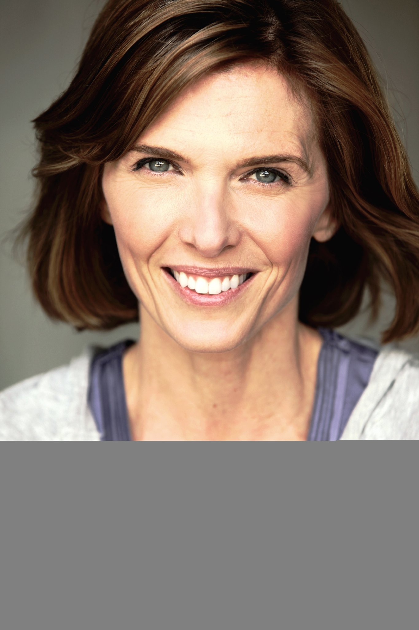 Фото - Michelle Marie White: 1365x2048 / 240 Кб