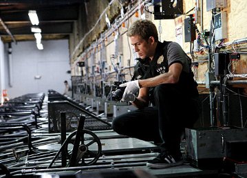 Фото - Эрик Цманда: 359x258 / 33 Кб