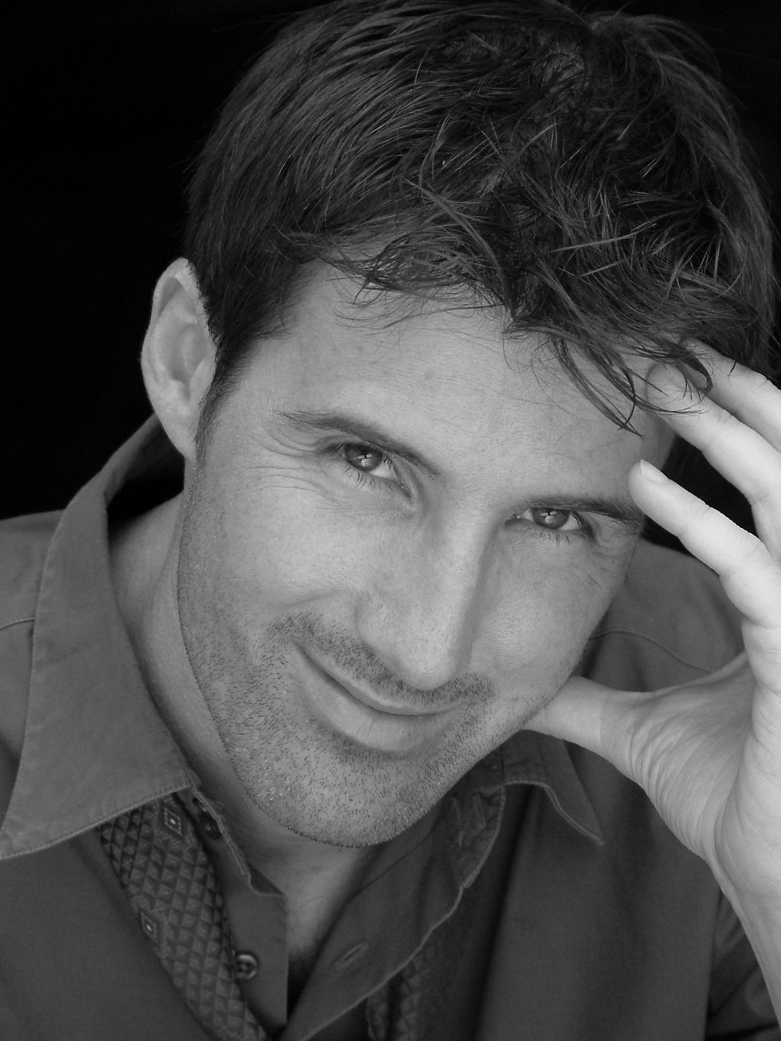 Фото - Эрик Александер: 1536x2048 / 464 Кб