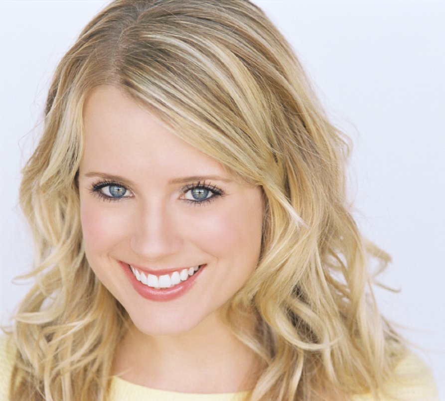 Фото - Эллисон Мунн: 893x805 / 99 Кб