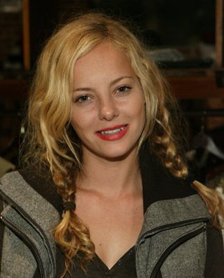 Фото - Бижу Филлипс: 323x400 / 28 Кб