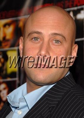 Фото - Aaron Berg: 285x400 / 25 Кб