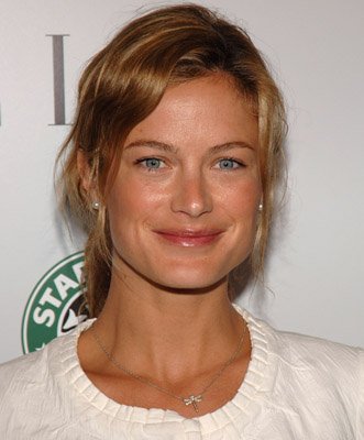 Фото - Кэролин Мерфи: 331x400 / 25 Кб