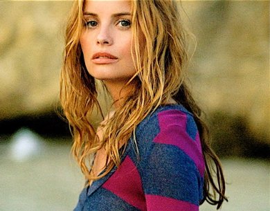 Фото - Ricki Noel Lander: 390x305 / 33 Кб