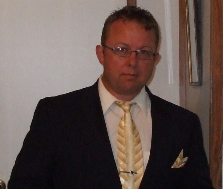 Фото - Dennis Gomez: 724x612 / 54 Кб