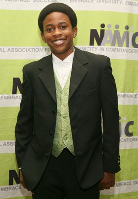 Фото - Малкольм Дэвид Келли: 279x400 / 22 Кб