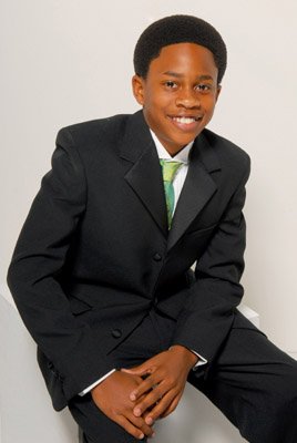 Фото - Малкольм Дэвид Келли: 268x400 / 17 Кб