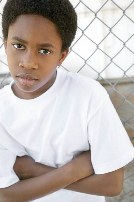 Фото - Малкольм Дэвид Келли: 450x680 / 40 Кб