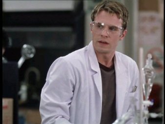 Фото - Люк Мэбли: 338x254 / 15 Кб