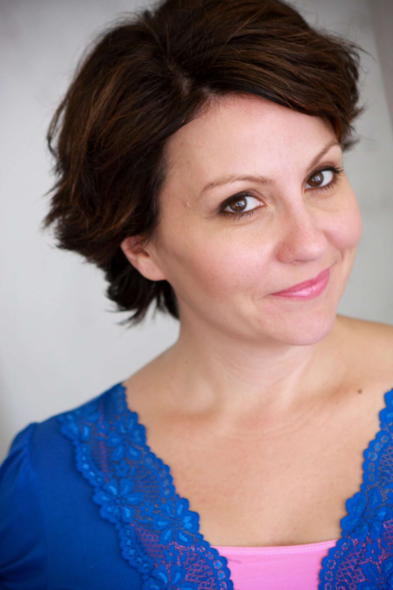 Фото - Виктория Келлехер: 1365x2048 / 258 Кб