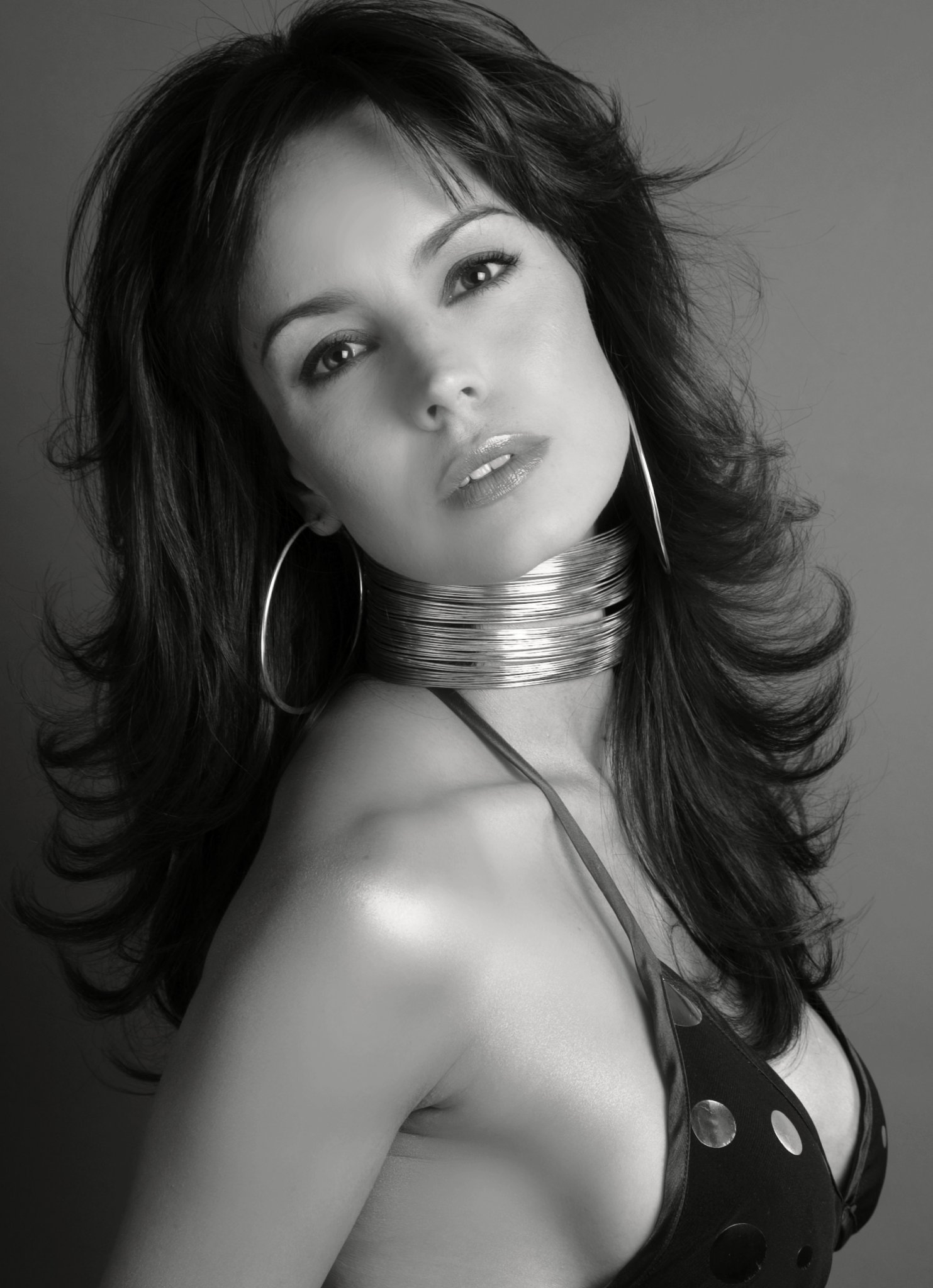 Фото - Алехандра Баррош: 1483x2048 / 307 Кб