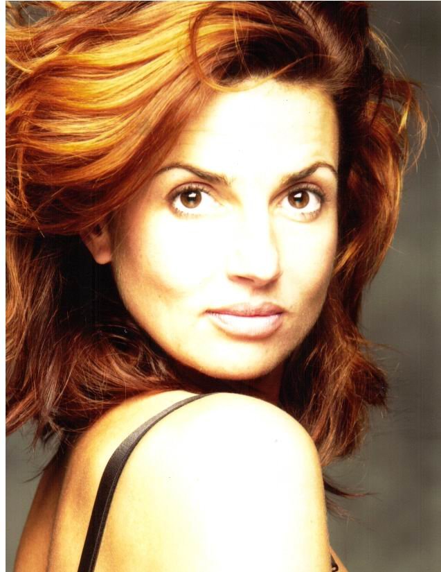 Фото - Line Pelletier: 637x825 / 85 Кб