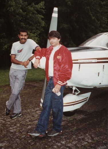 Фото - John Carlino: 377x522 / 42 Кб