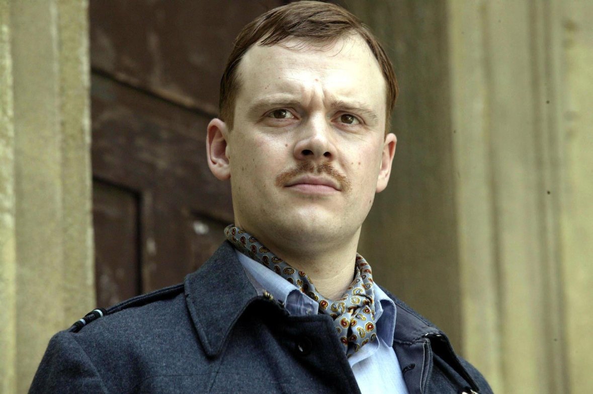 Фото - Роберт Уайтлок: 1179x784 / 123 Кб