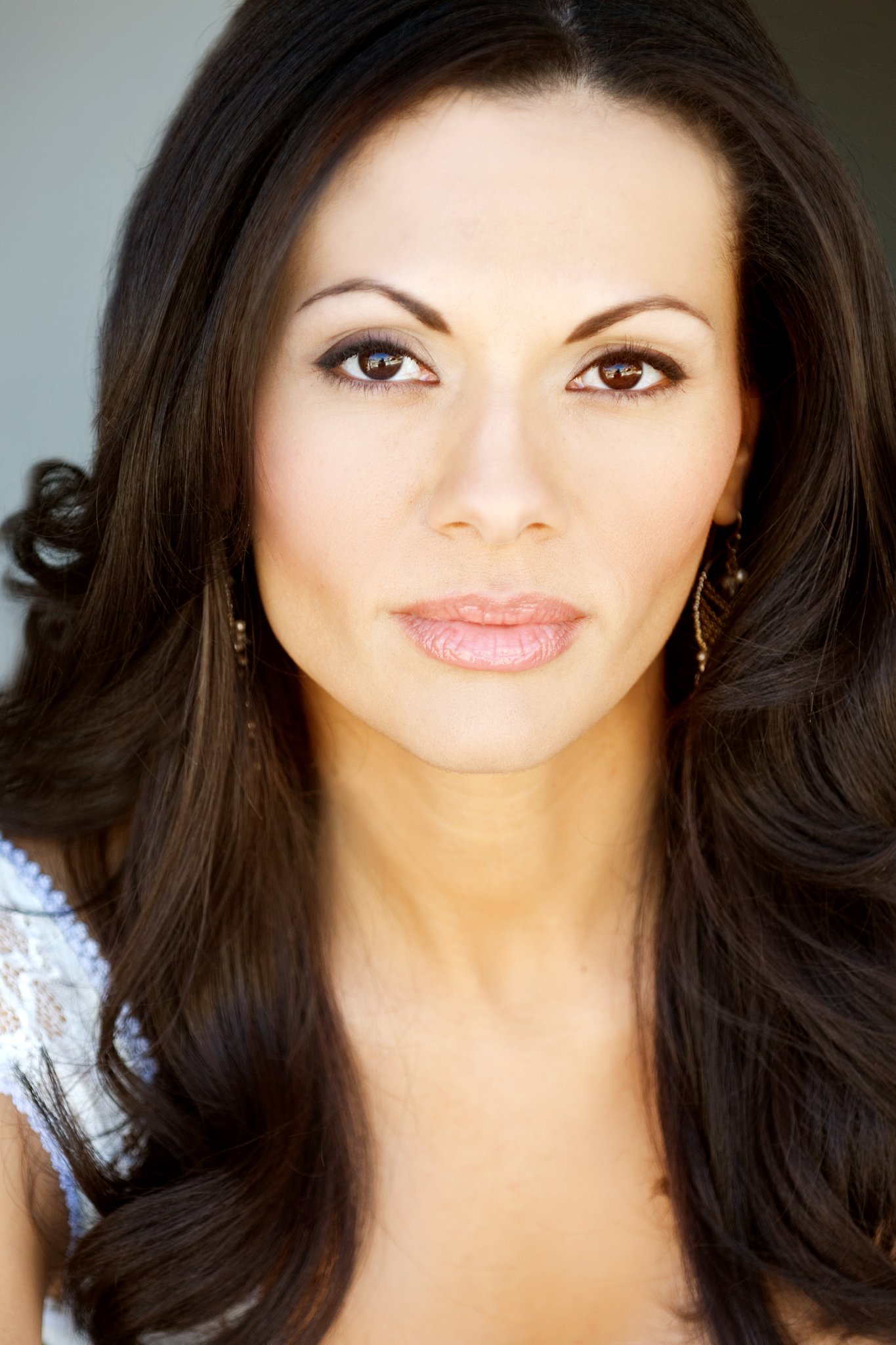 Фото - Кармен Серано: 1365x2048 / 324 Кб