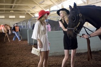 Фото - Сара Фостер: 333x222 / 21 Кб