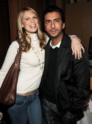 Фото - Сара Фостер: 296x400 / 26 Кб