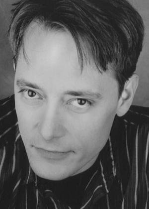 Фото - Lance Baker: 300x420 / 19 Кб