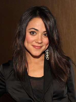 Фото - Камилла Гуати: 297x400 / 20 Кб