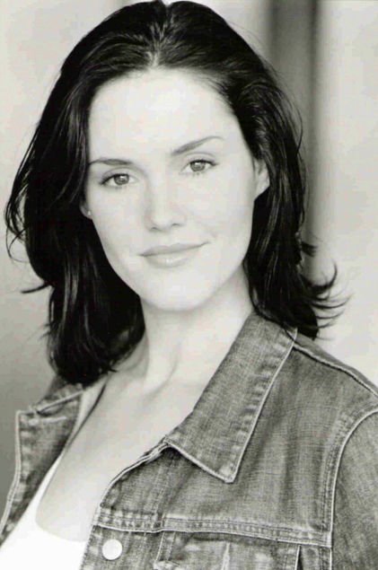 Фото - Эринн Хэйс: 421x635 / 47 Кб