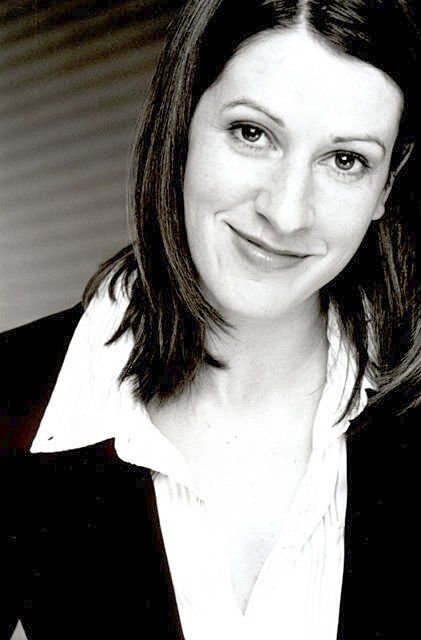 Фото - Alina Phelan: 421x640 / 40 Кб