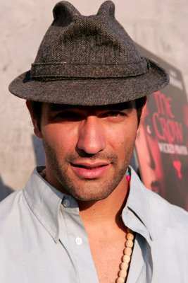 Фото - Дэйв Бай: 267x400 / 24 Кб