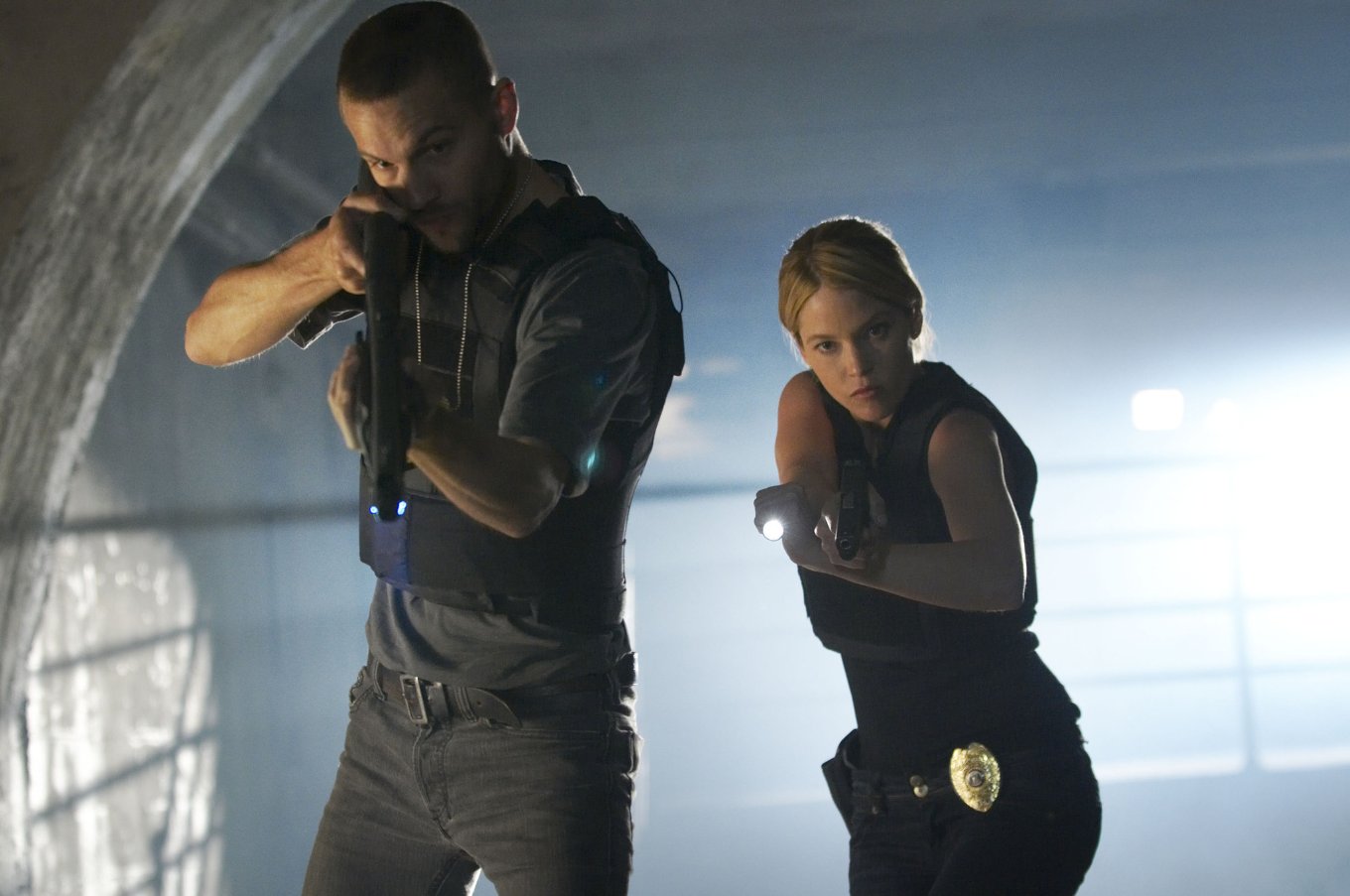 Фото - Логан Маршалл-Грин: 1360x903 / 123 Кб