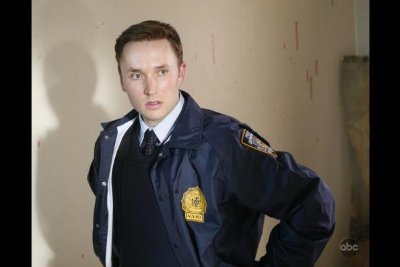 Фото - Джошуа Клоуз: 400x267 / 15 Кб