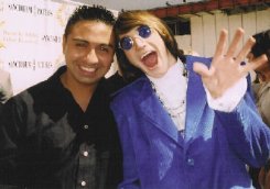 Фото - Trent Gill: 245x172 / 12 Кб