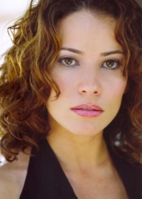 Фото - Jossara Jinaro: 500x700 / 40 Кб