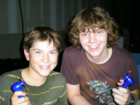 Фото - Виатт Смит: 450x338 / 25 Кб