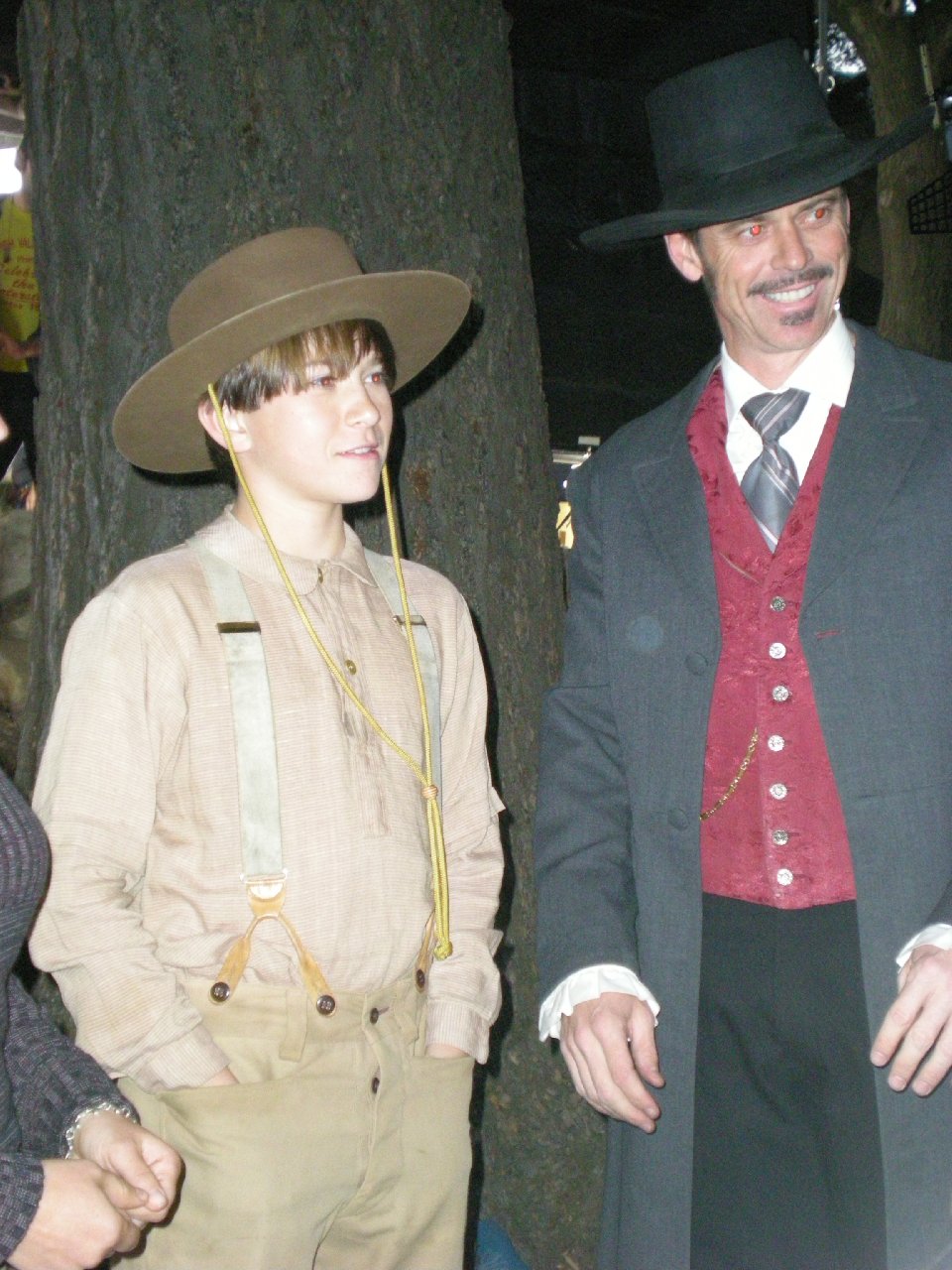 Фото - Виатт Смит: 960x1280 / 226 Кб