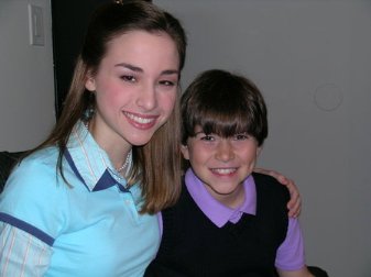 Фото - Виатт Смит: 337x252 / 14 Кб