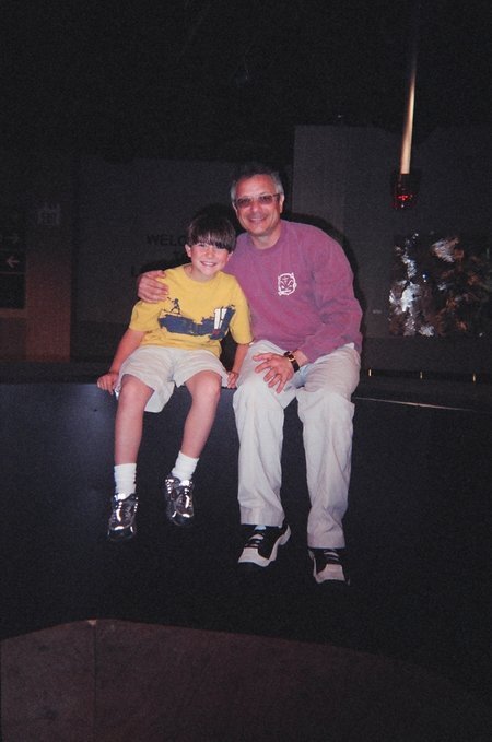 Фото - Виатт Смит: 450x679 / 46 Кб