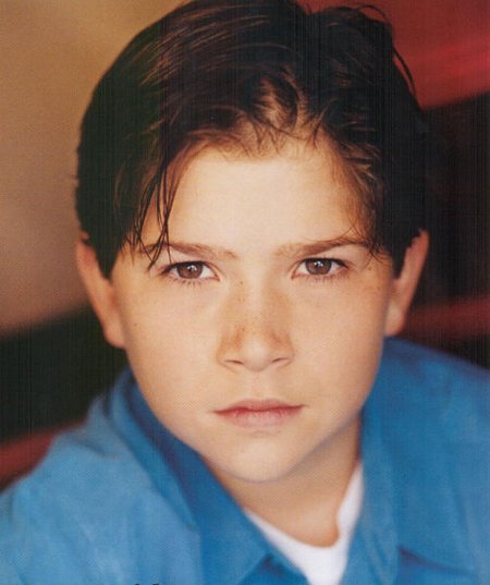 Фото - Виатт Смит: 450x537 / 36 Кб