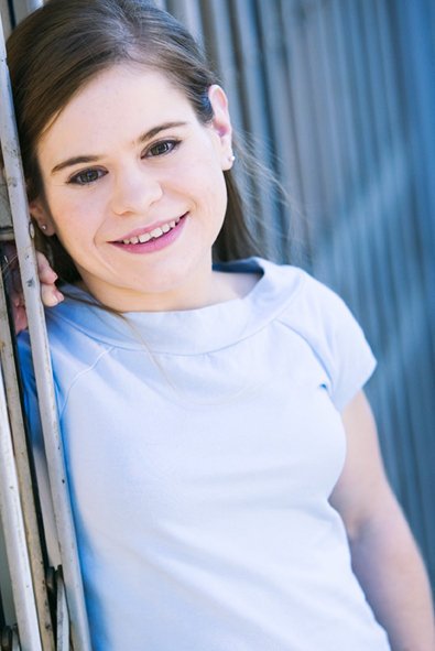 Фото - Kacie Borrowman: 395x591 / 36 Кб