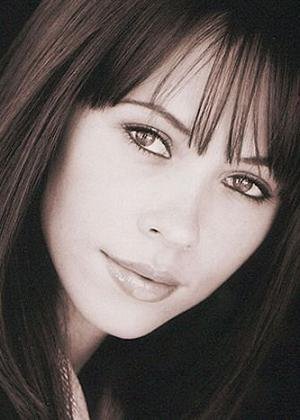 Фото - Angelika Libera: 300x420 / 27 Кб